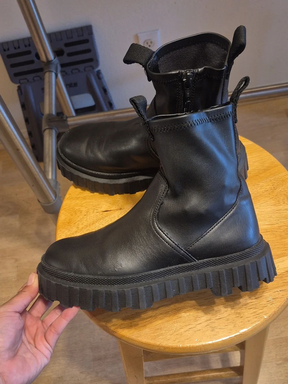 Zara Black Chuncky Platform Boots Zipper Closure